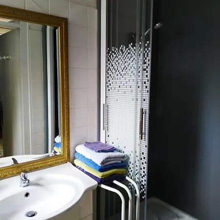 Chateau De Bellevue - Bed & Breakfast Sainte-Cécile